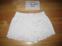 Girls White cotton shorts - with Hibiscus flower print - 18 mths