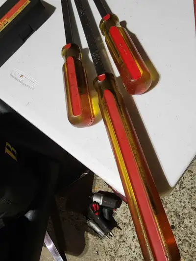 Mac-Tools Pry Bar set, View more