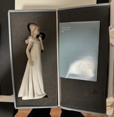 Lladro A Special Occassion.Mint Condition In It's Original Box., View more