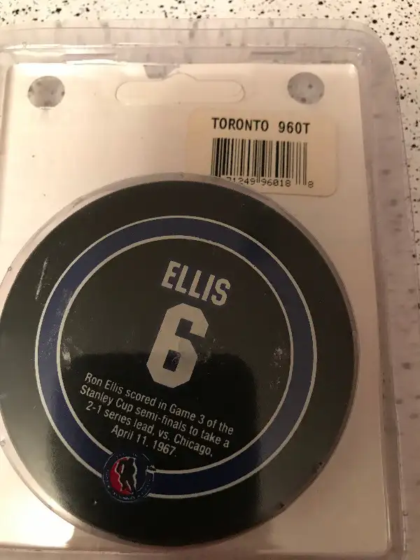 Official Toronto Maple Leafs NHL Game Puck - Ron Ellis #6 in Arts & Collectibles in Mississauga / Peel Region - Image 3