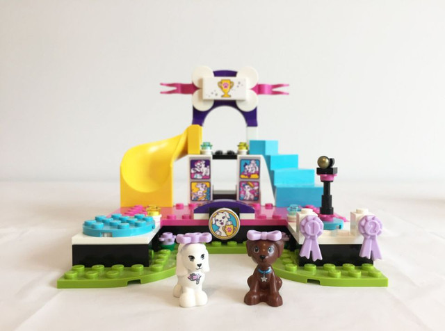 LEGO / FRIENDS / PUPPY CHAMPIONSHIP / (100% COMPLETE) in Toys & Games in Ottawa - Image 2