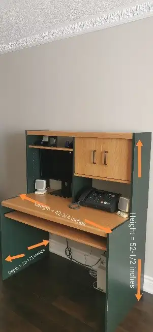 Desk with Hutch in Hutches & Display Cabinets in Oshawa / Durham Region - Image 2