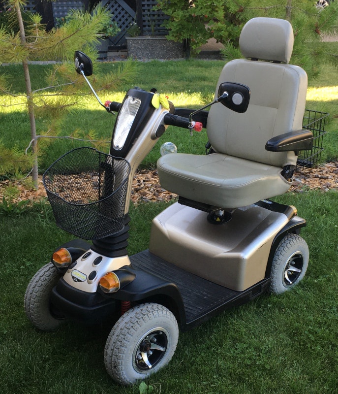 LEGEND XL 4WHEEL MOBILITY SCOOTER Health & Special Needs Red Deer