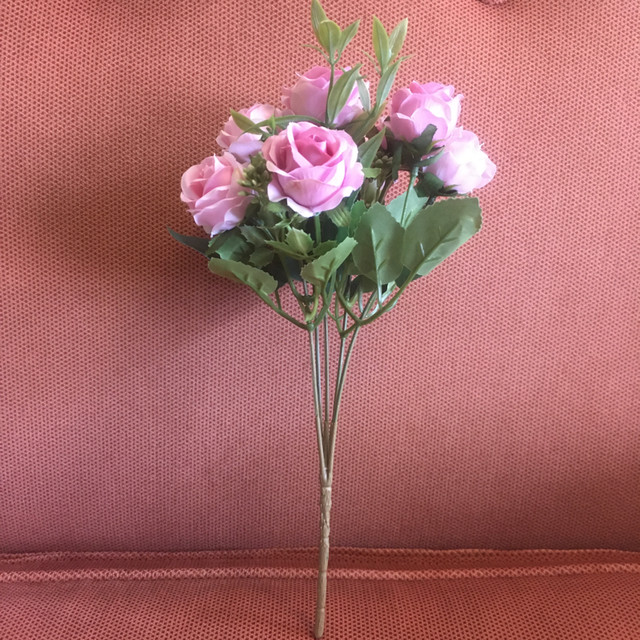 Artificial Rose Flower Mini Bouquet - Pink (2x available) dans Décoration intérieure et accessoires  à Ville de Montréal