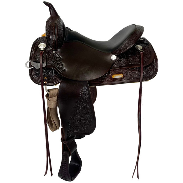 16" Circle Y High Horse Mineral Wells Trail Saddle, Xtra Wide in Equestrian & Livestock Accessories in Kamloops