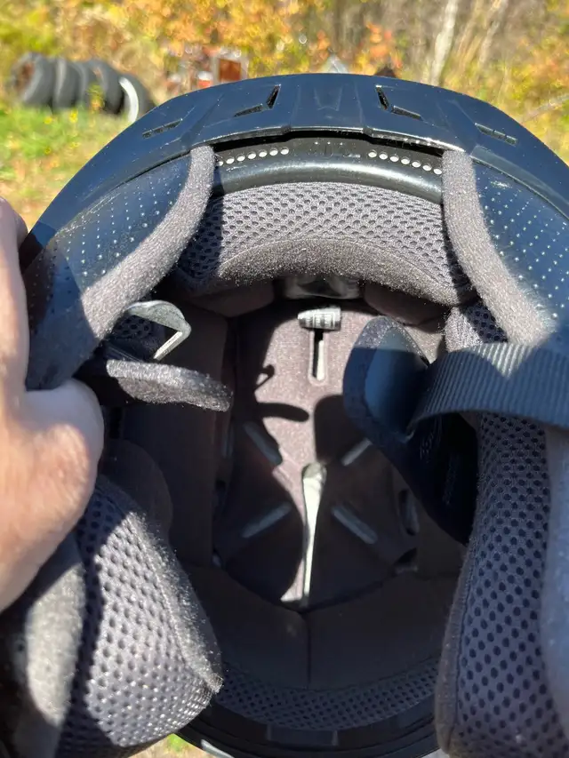 motorcycle helmet youth size in Other in Charlottetown - Image 4