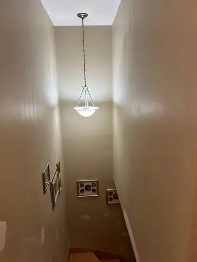 chandelier with 3 lightbulbs (gold fixtures), View more