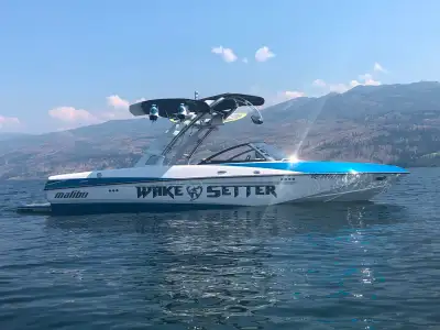 High End Malibu Wakesetter 22 VLX wake-surf boat available for rent in the Kelowna area this summer...