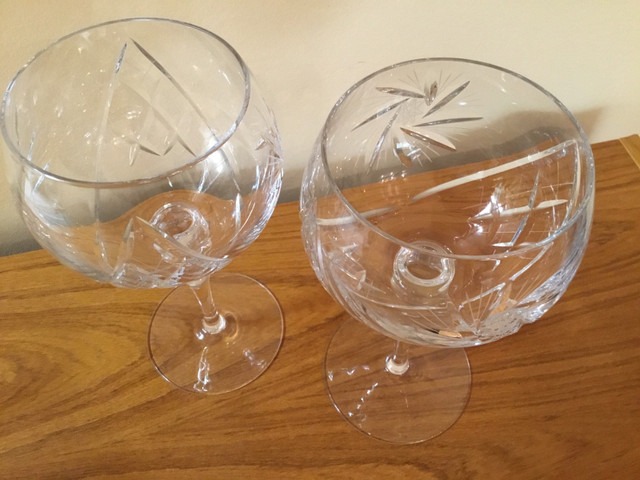 Crystal Wine Glasses in Arts & Collectibles in Kelowna - Image 4