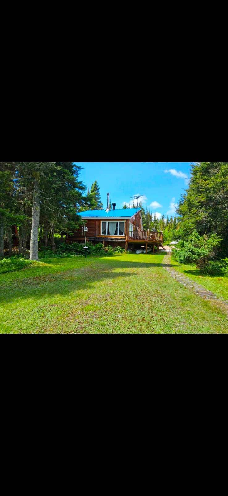 Chalet bois rond-bord de leau -Mont valin — photo 3