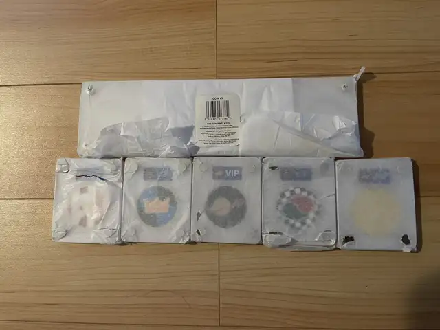 Complete LEGO VIP coin set and display case in Toys & Games in Markham / York Region - Image 2