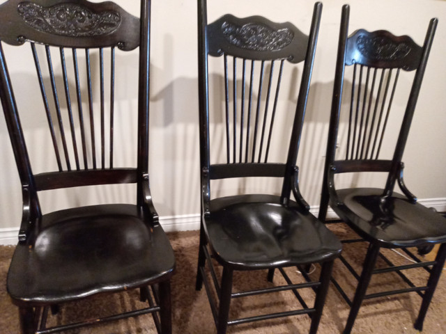 Old Chairs 3 for $75 in Chairs & Recliners in City of Halifax - Image 3