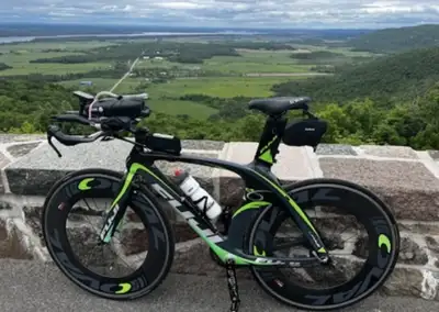 Fuji TT/Triathlon bike, Dura-Ace, Di2, 10sp with front and rear deep dish wheels. This bike has been...