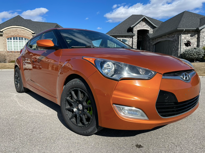 2013 Hyundai Veloster with Tech Package (Contact for more photos, details and CARFAX!) - Completely...
