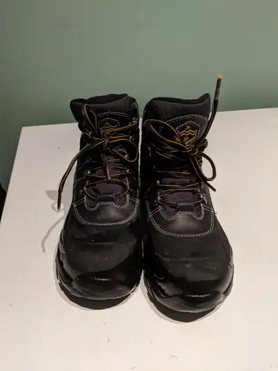 Khombu men's winter boots waterproof- size 9, View more