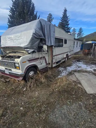 1988 Class C. Bunk over cab rotted out and has been reframed with new lumber. All appliances work we...
