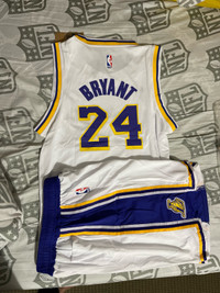 Lakers - bryant - basketball kit - all sizes are available 