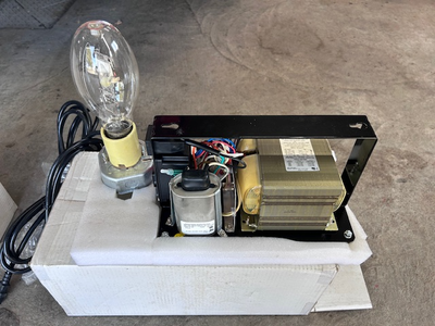 Lampes Halogènes (12) de cultures 1000W neuves, View more