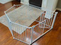 Dog Pen with Gate