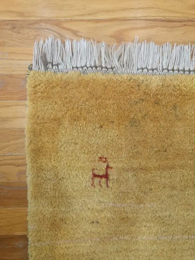 Handmade Gabbeh Kashkoli Wool Area Rug approx 4x6 in Rugs, Carpets & Runners in Oshawa / Durham Region - Image 8