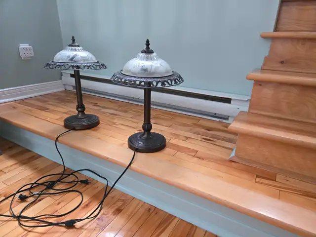 Lampe  sur pied et de de table in Indoor Lighting & Fans in Laval / North Shore - Image 5