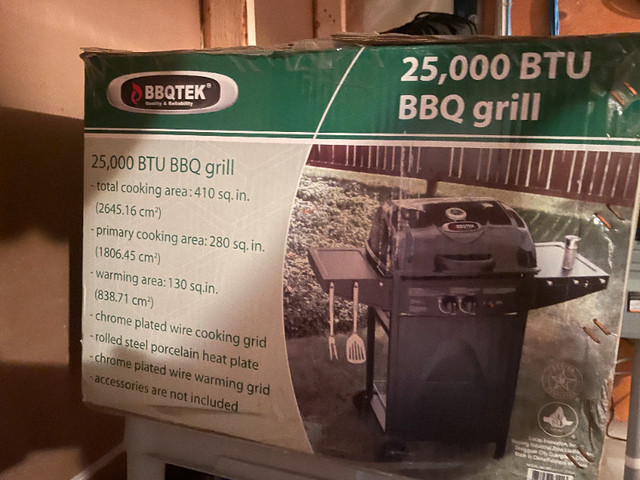 BBQTEK BBQ with propane tank/Cover/original box in BBQs & Outdoor Cooking in Calgary