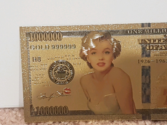 COLLECTIBLE CELEBRITY CURRENCY. TRUMP,  BIDEN, MARILYN MONROE in Arts & Collectibles in Mississauga / Peel Region - Image 3