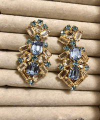 Brand New Sparkly Blue and Gold Classy Earring