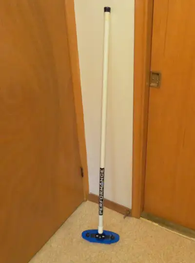 LIKE NEW !  PERFORMANCE CURLING BROOM, View more