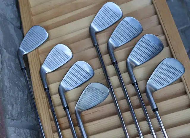 Women’s RH Golf Club clubs Set + Taylormade Bag – RAM Irons & in Golf in City of Toronto - Image 7