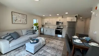 **2Bed 1Bath Apartment For Rent In the Bakery Lofts**
