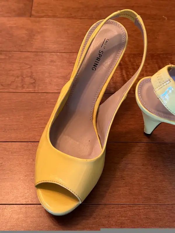 Call it Spring ladies size 8 in yellow high heels in Women's - Shoes in Calgary - Image 3