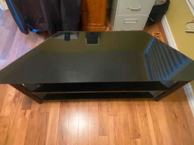 Glass corner TV stand in TV Tables & Entertainment Units in Chatham-Kent