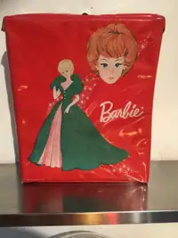 1963 Barbie Collector Case with 1981 Restyled Barbie 