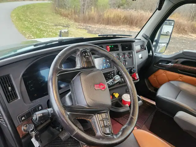 kenworth t880 2023 in Heavy Trucks in Laval / North Shore - Image 7