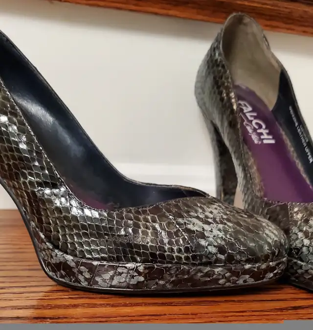 Women's/ Ladies Heels Shoes in Women's - Shoes in Oshawa / Durham Region - Image 6