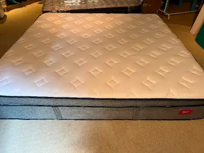 Endy Hybrid Mattress. King size. Bought new this year but only used it for a month because it’s just...