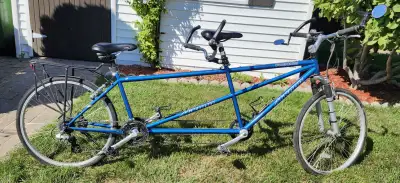 Vélo tandem Mikado Companion bleu - 21 vitesses, View more