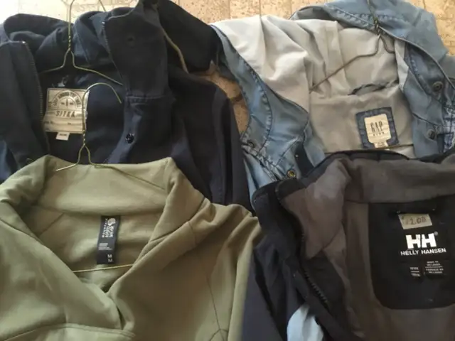 Jackets B (4 items)62863265801475121