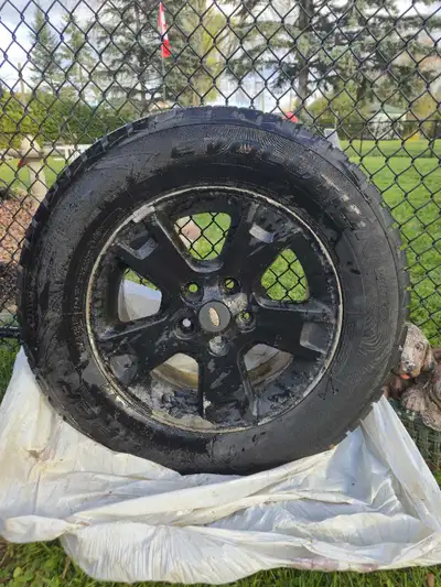 Used 1 season these Cooper Tire Evolution winter tires have lots of life in them. Pre-mounted on qua...