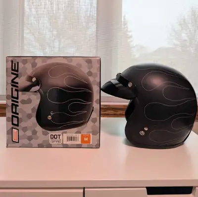 Motorcycle DOT Helmet - Size Medium, View more