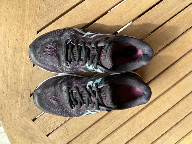 Women’s Size 6.5 Asics GT-2000 7 Running Shoes – Used in Women's - Shoes in Markham / York Region - Image 6