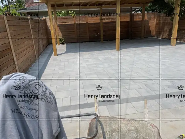 Henry Interlock Landscaping 6478869566 in Construction & Trades in Markham / York Region - Image 9