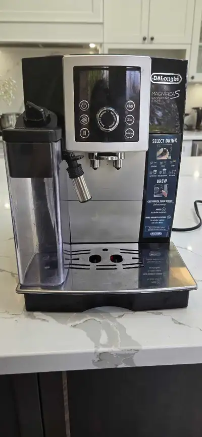 Mint condition De-scaled (only used with reverse osmosis water filtration system so very clean) Milk...