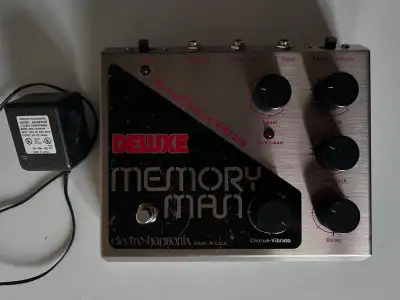 Electro Harmonix Deluxe Memory Man guitar effects pedal, View more
