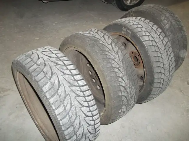 4 snow tires on steel rims in Tires & Rims in Kitchener / Waterloo - Image 4