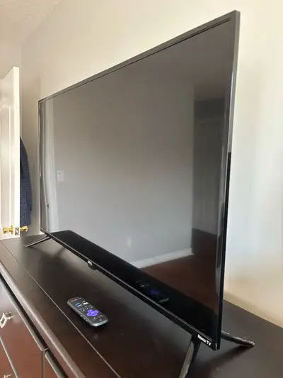 4K Onn Roku TV/Monitor 42inch, View more