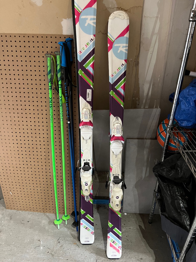 2 pairs girls Rossignol skis  dans Ski  à Ottawa
