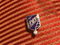 SKAL CLUB  INTERNATIONAL VINTAGE PINS,  cufflinks +tie set