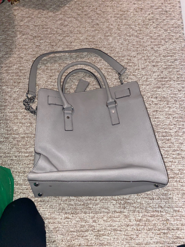 Grey Michael Kors Bag - Great Condition in Women's - Bags & Wallets in Markham / York Region